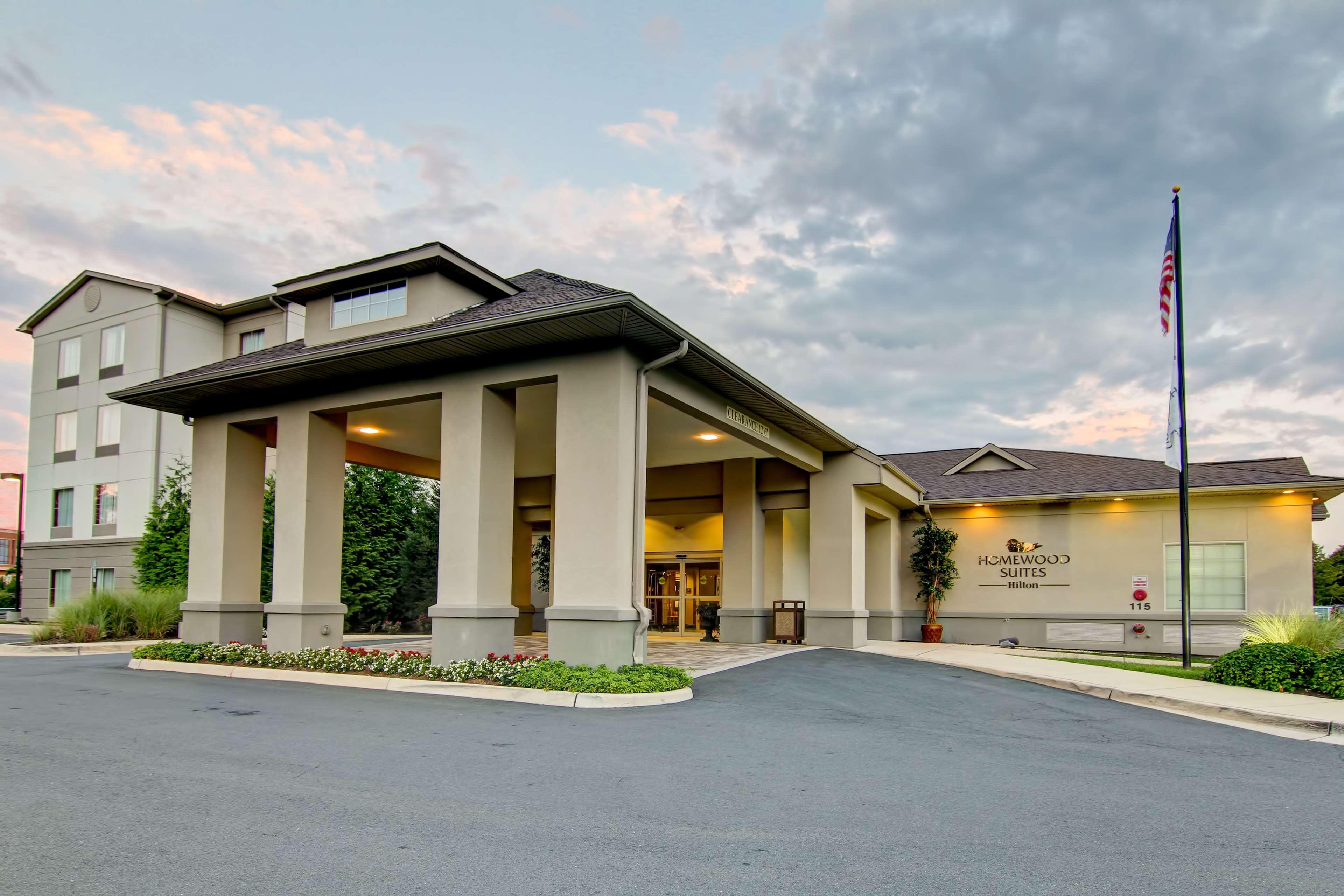 Homewood Suites By Hilton Leesburg Exterior foto